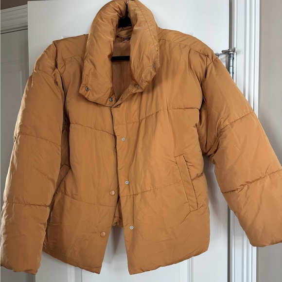 Free People Jackets & Blazers - Free People Weekender Puffer Jacket Size M Yellow-Gold Oversized Crop Quilted